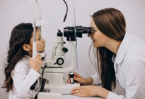 optometrists Ophthalmologists